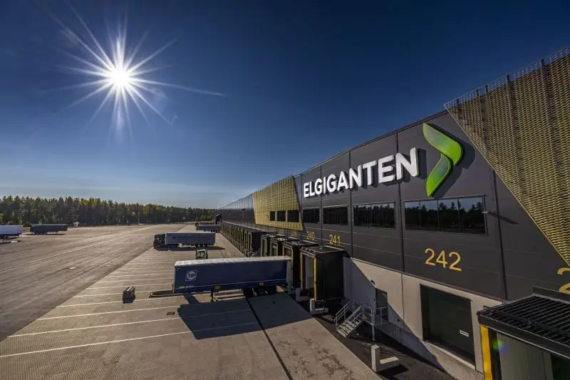 Elgigantens lager använder TimeSpot stämpelklocka